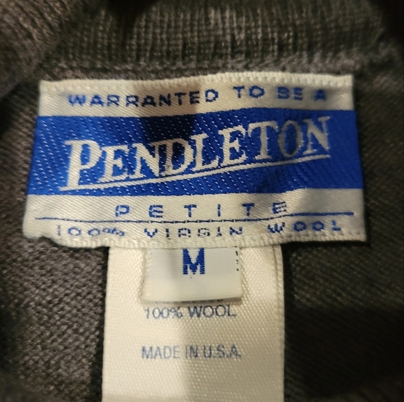 Pendleton Women's Mockneck Sweater 100% Virgin Wool Size M Petite - Picture 5 of 5